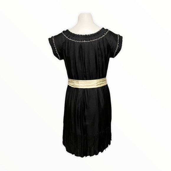 Floreat Anthropologie Size 6 Black Pleated Short Sleeve Scoop Neck Dress - Picture 3 of 6